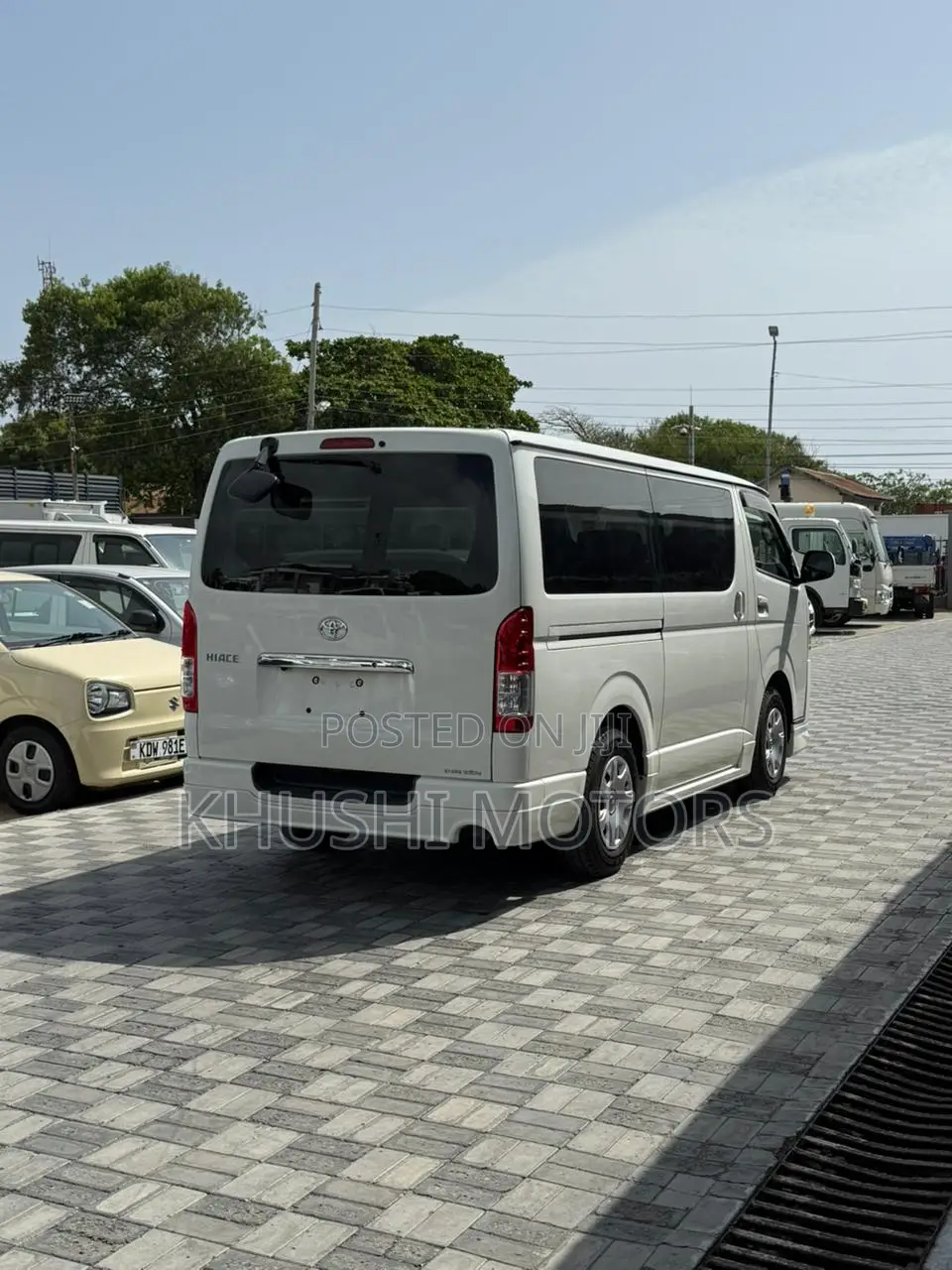 Toyota HiAce 2018