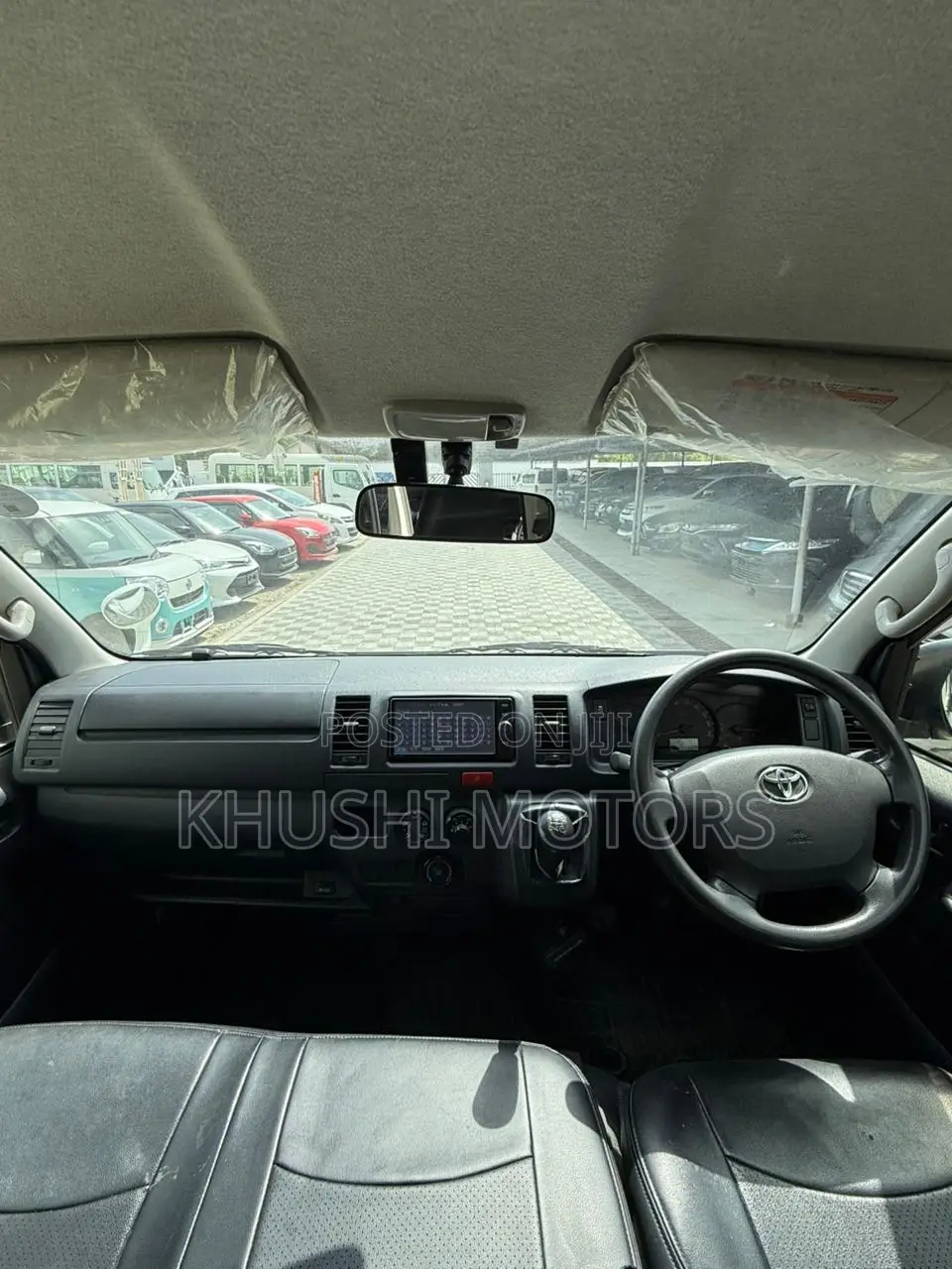 Toyota HiAce 2018