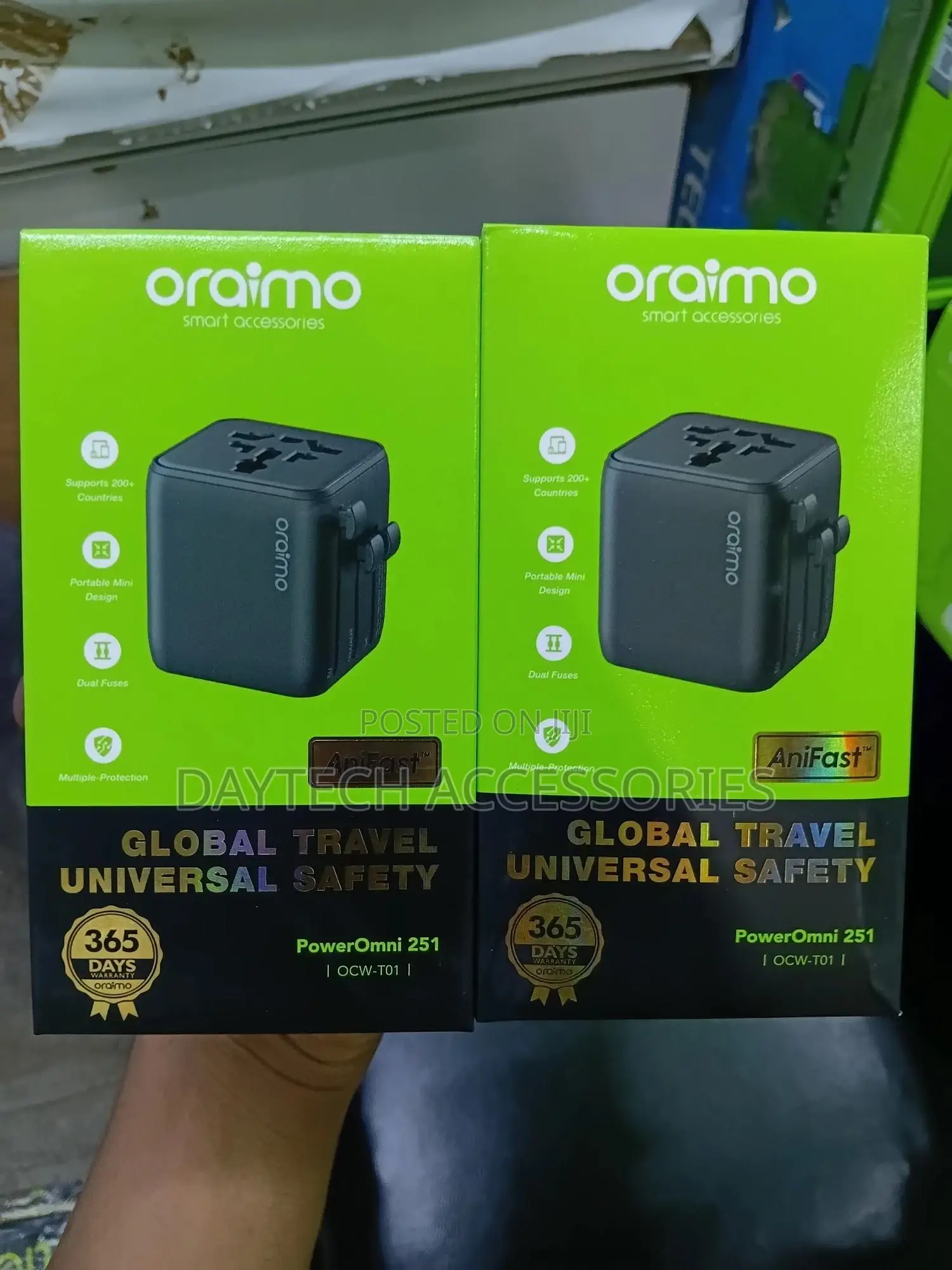 Oraimo Poweromni 251 (Ocw-T01) Global Travel Universal Adapter.