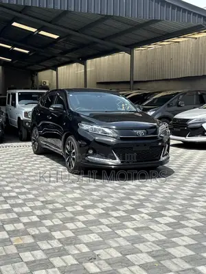 Toyota Harrier 2.0 2018 Black