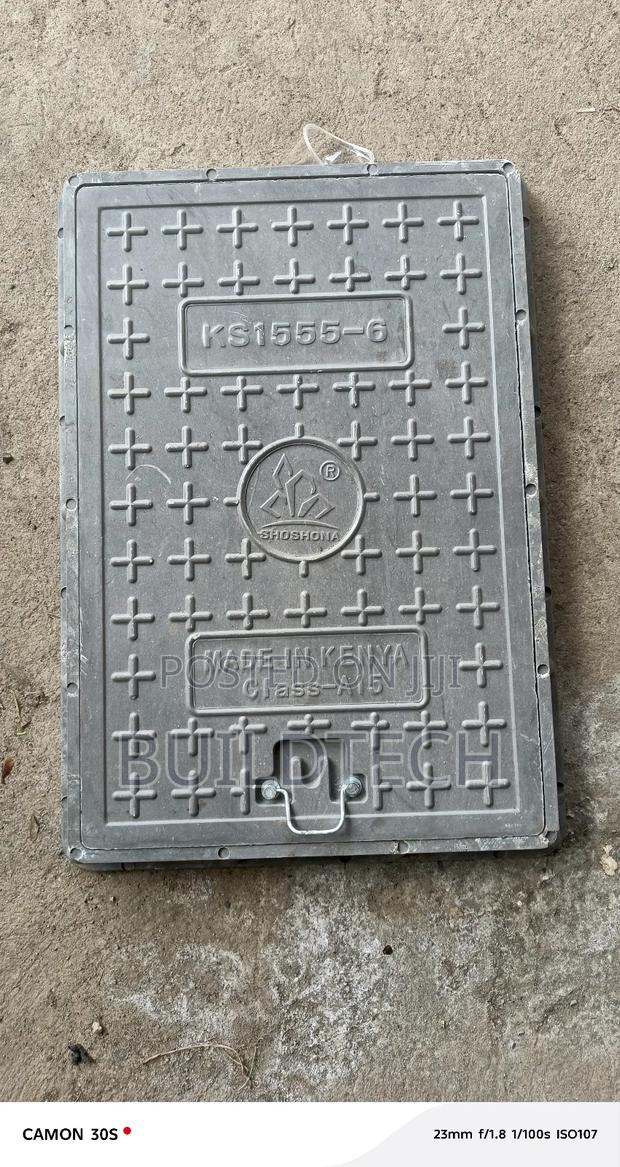 Easy Lift Fibre Manhole Cover 450×600