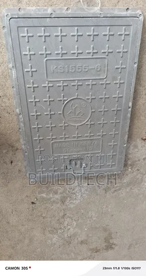 450× 600 Domestic Manhole Cover Reinforced Fibre