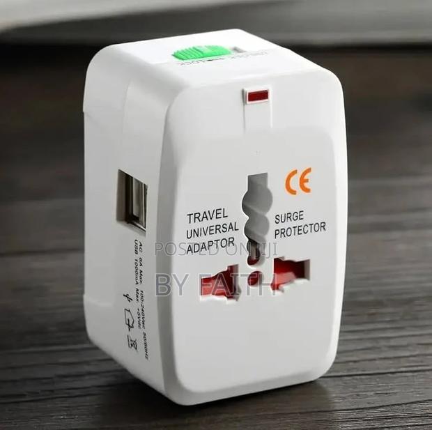 Multifunction Travel Adapter -==
