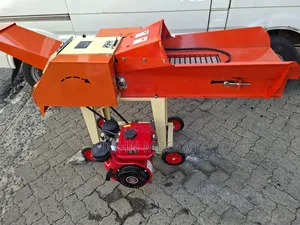 Feed Chopper Grinder/ Chaff Cutter - 4 Ton Capacity.
