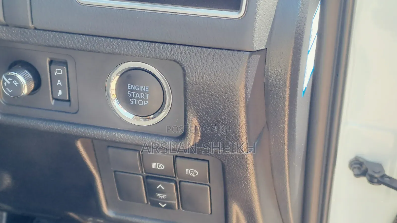 Toyota Land Cruiser Prado 2019 White