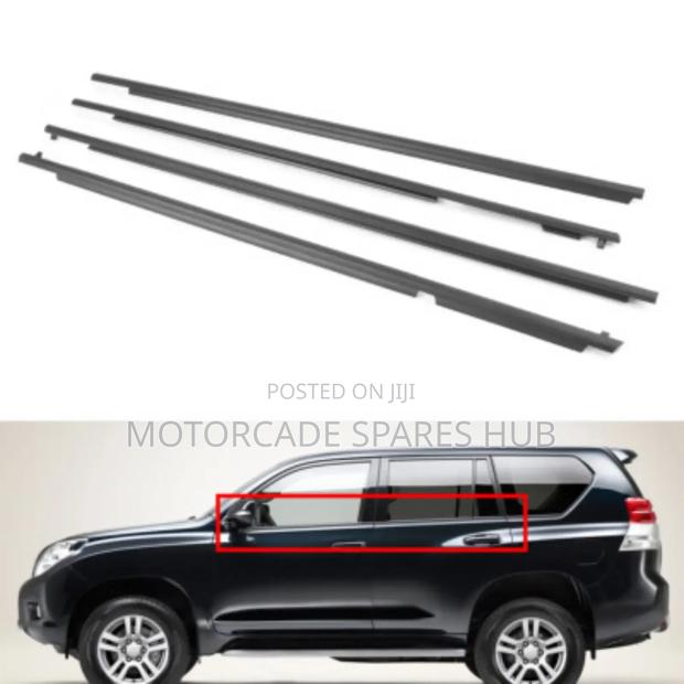 Landcruiser Toyota Prado Fj 150 Weather Strips