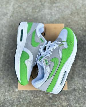 Sneakers for Sale - thumbnail 2