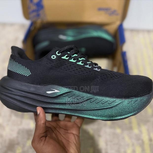 Sneakers for Sale - thumbnail 5