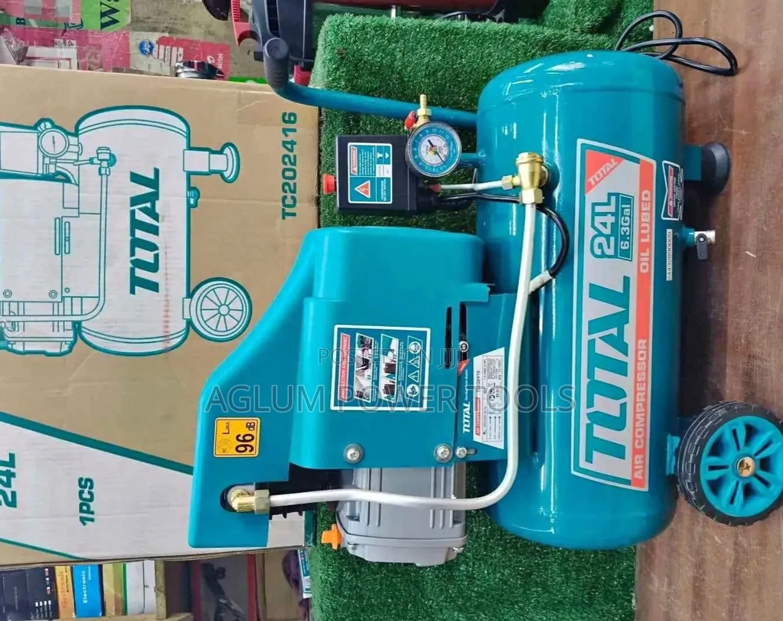 Total Air Compressor 24l 8 Bar Oil Free