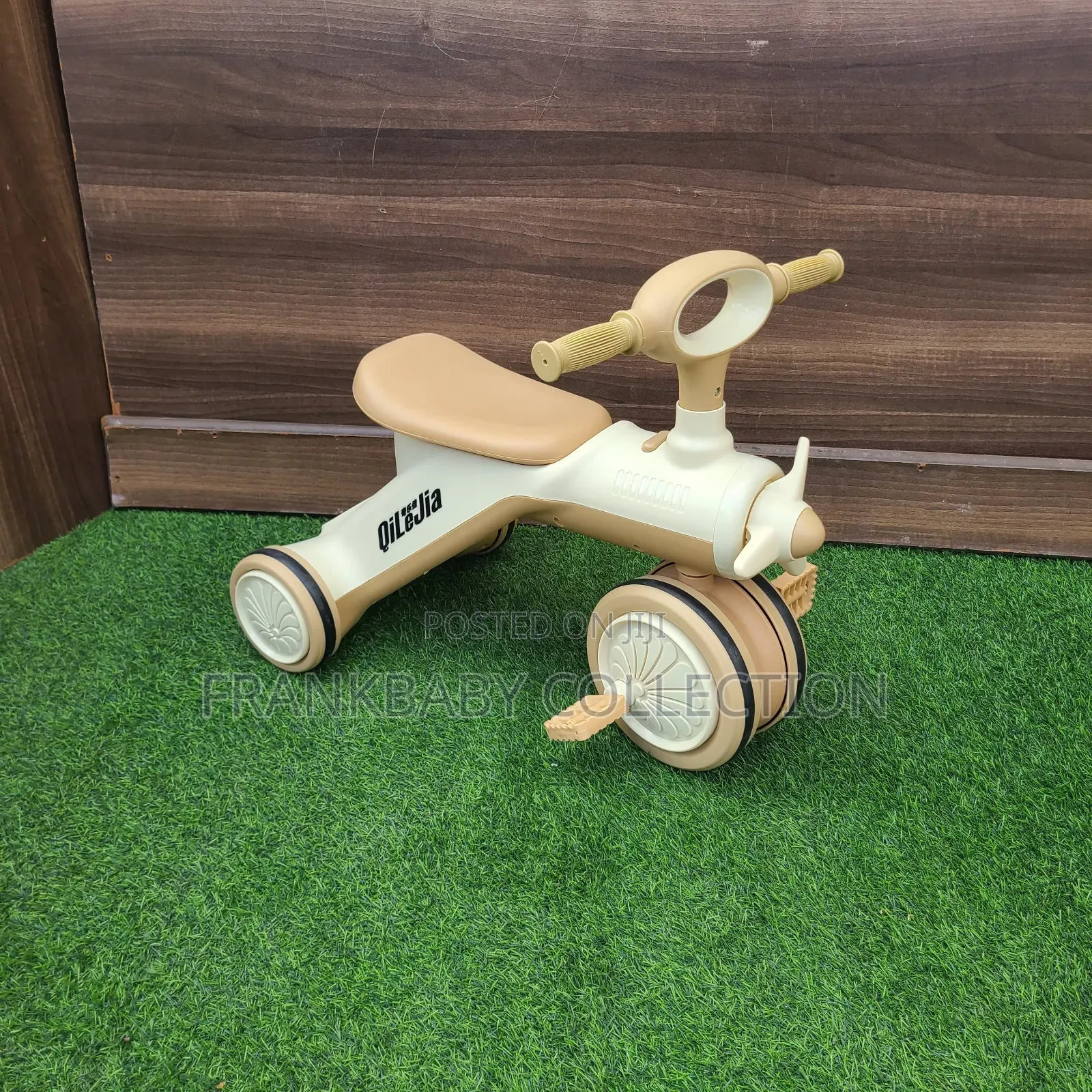 Baby Ride-on Airplane Scooter.