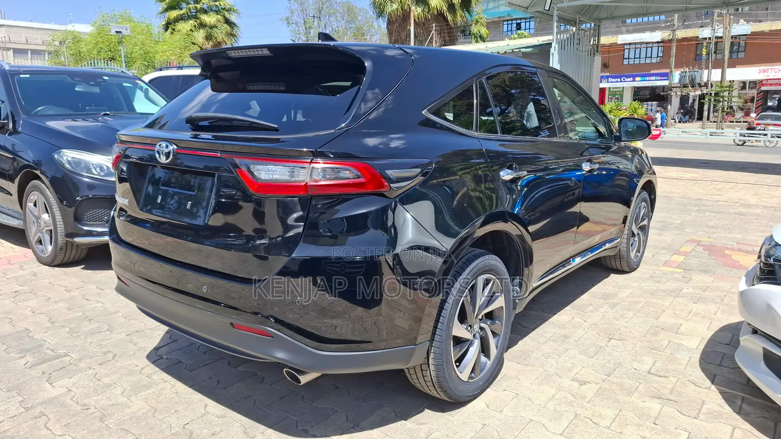 Toyota Harrier 2.0 Turbo 2018 Black