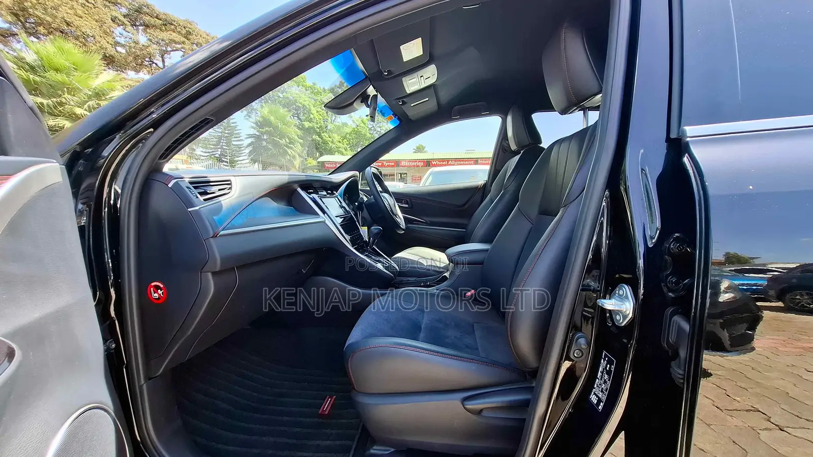 Toyota Harrier 2.0 Turbo 2018 Black