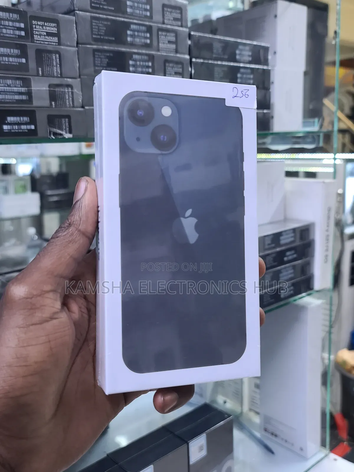 New Apple iPhone 13 256 GB Black