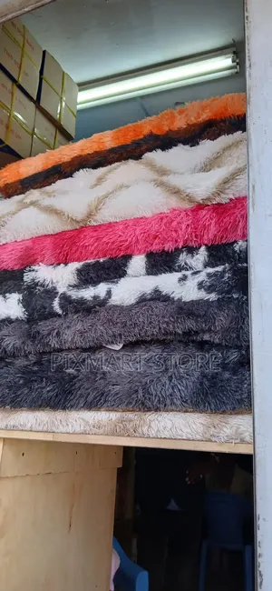 Fluffy 5x8 Carpet for Modern Home Comfort