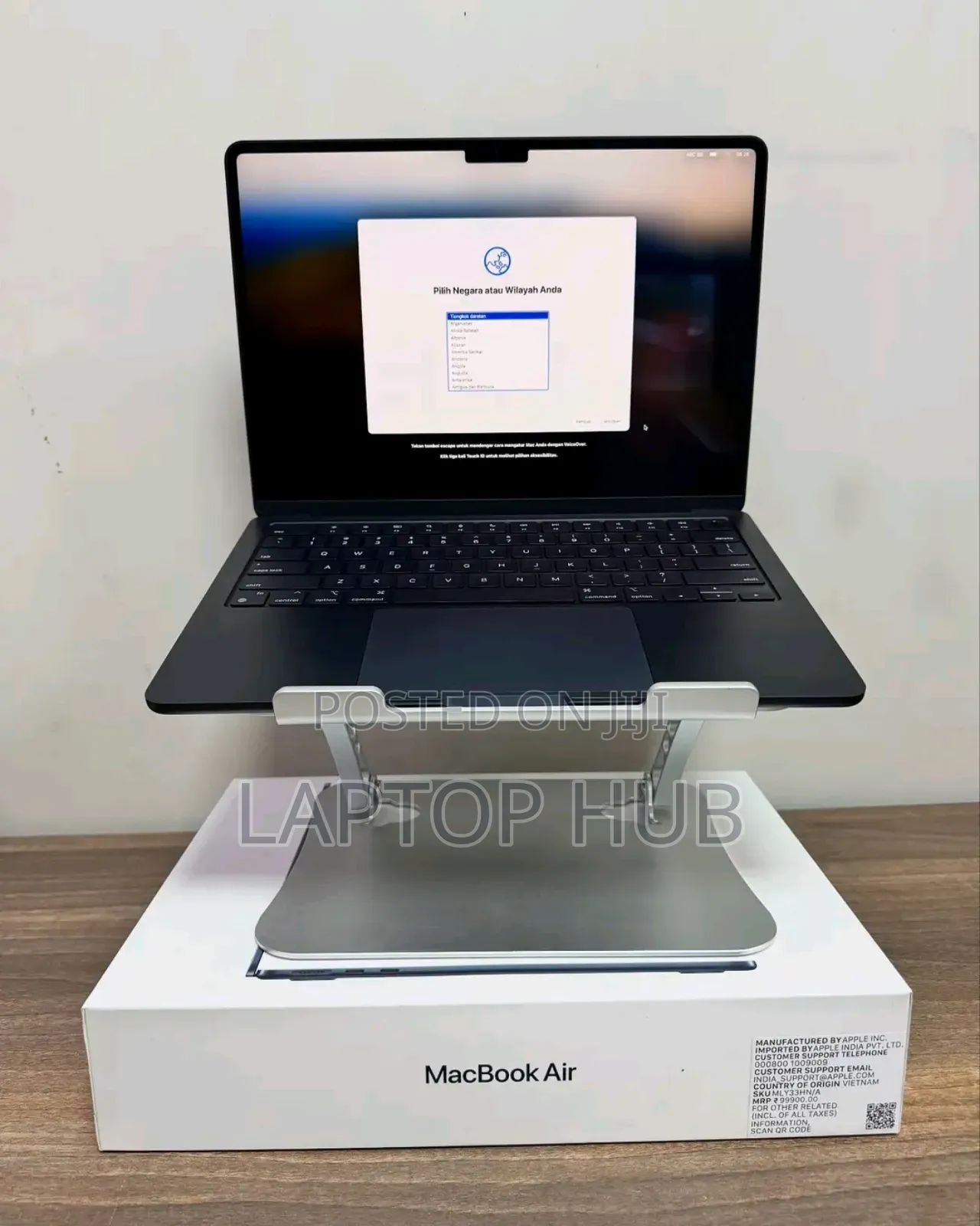 Laptop Apple MacBook Air 2022 M2 8GB Apple M2 SSD 256GB