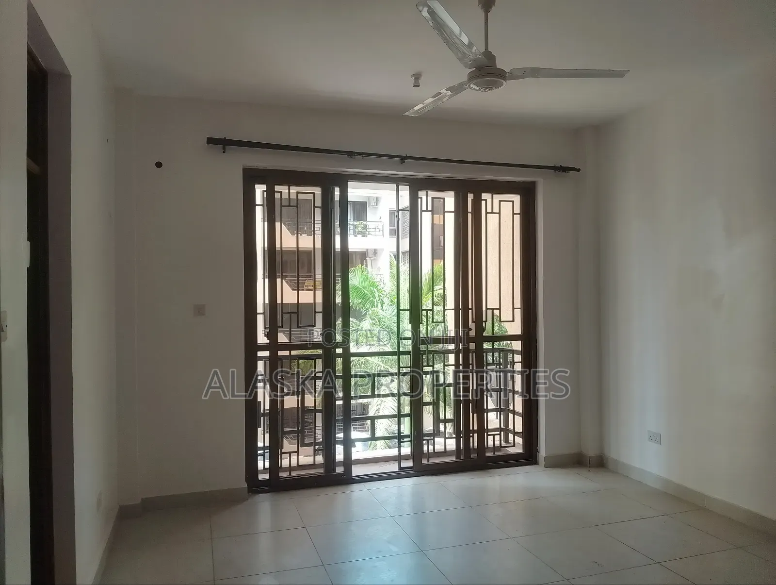 3bdrm Apartment in Nyali Estate for rent