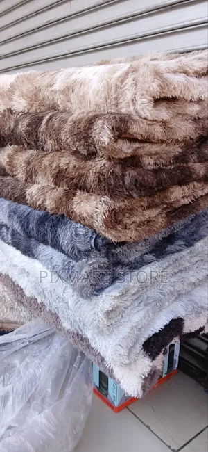 Fluffy 5x8 Carpet for Modern Home Comfort