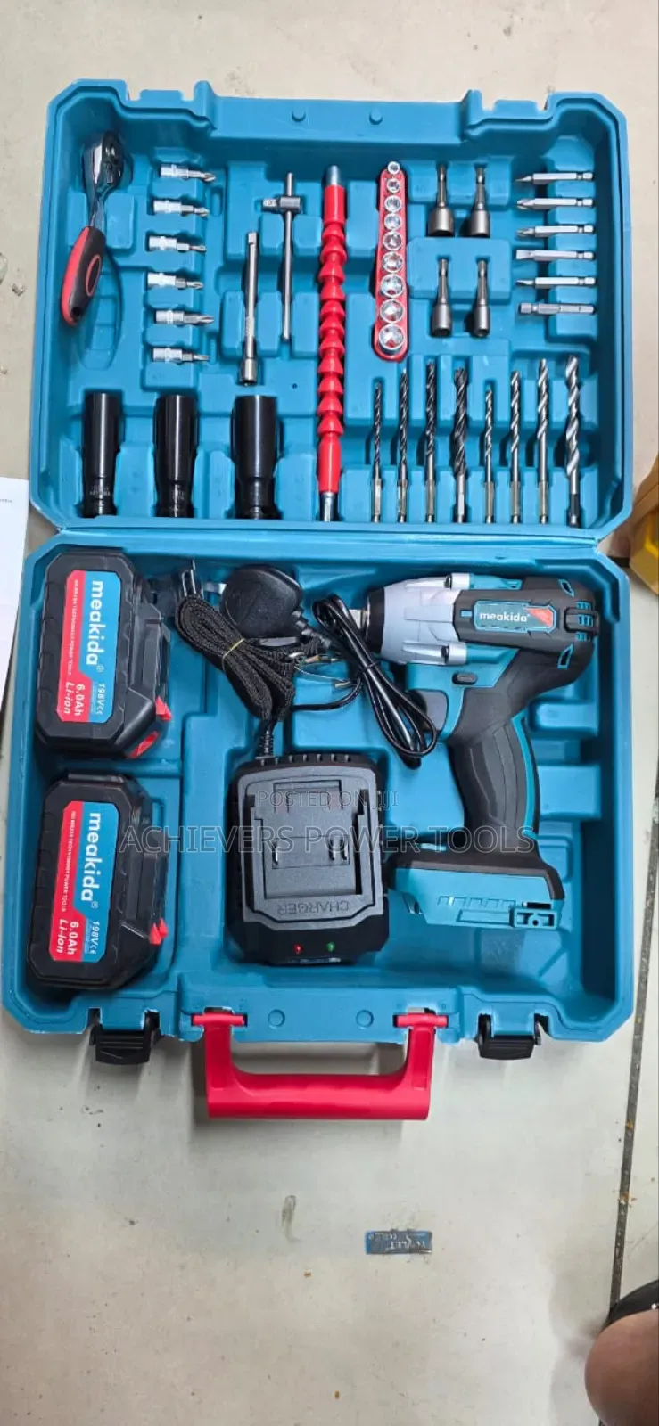 Makita 198v Codless Impact Wrench