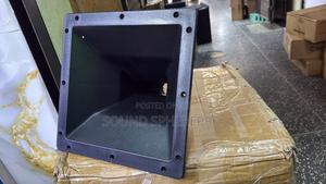 Tweeter Flair 11*11 - main view