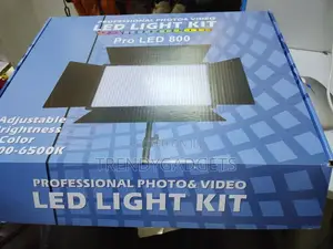 Pro Led 800 Studio Video Light With Stand – Bi-Color