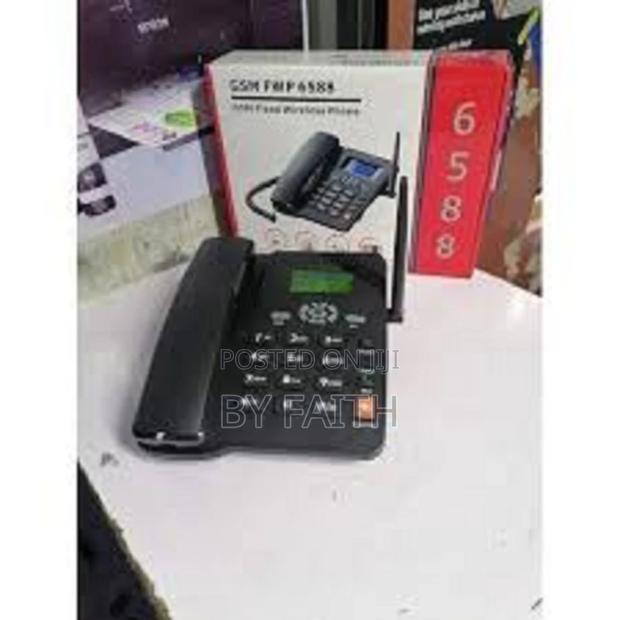 Customised Dual Sim GSM 6588 Deskphone With Battery