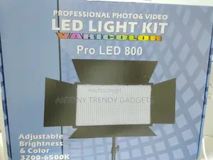 Pro Led 800 Professional Photo & Video Light Kit