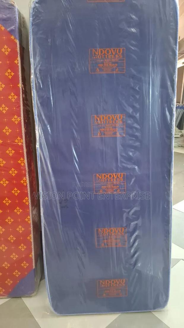 School Matress Size 30x3" - main view