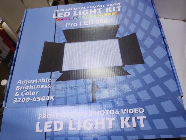 Led 800 Continuous Video Light With Stand & Power Options - thumbnail 2