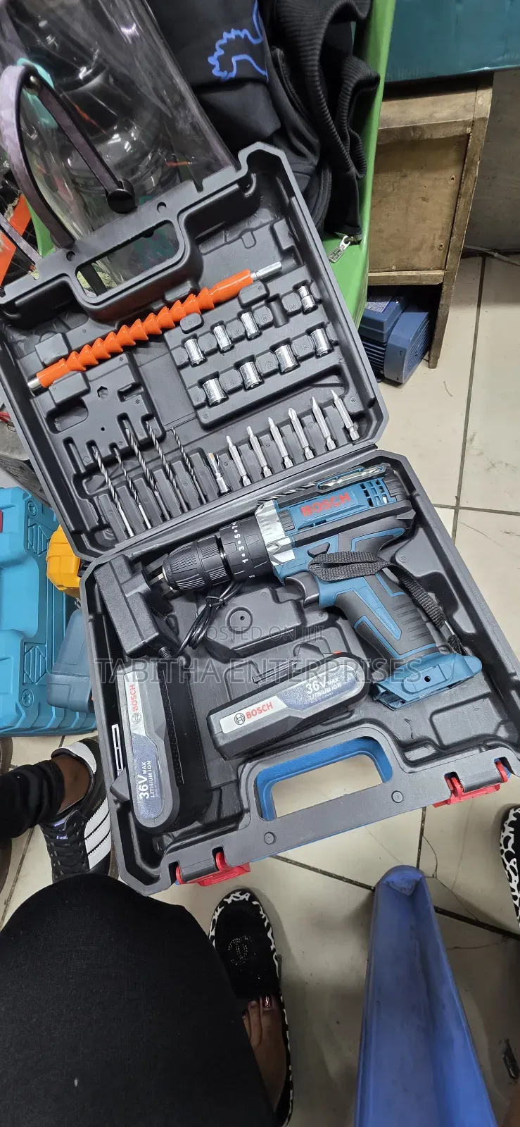 Cordless Bosch Drill/
