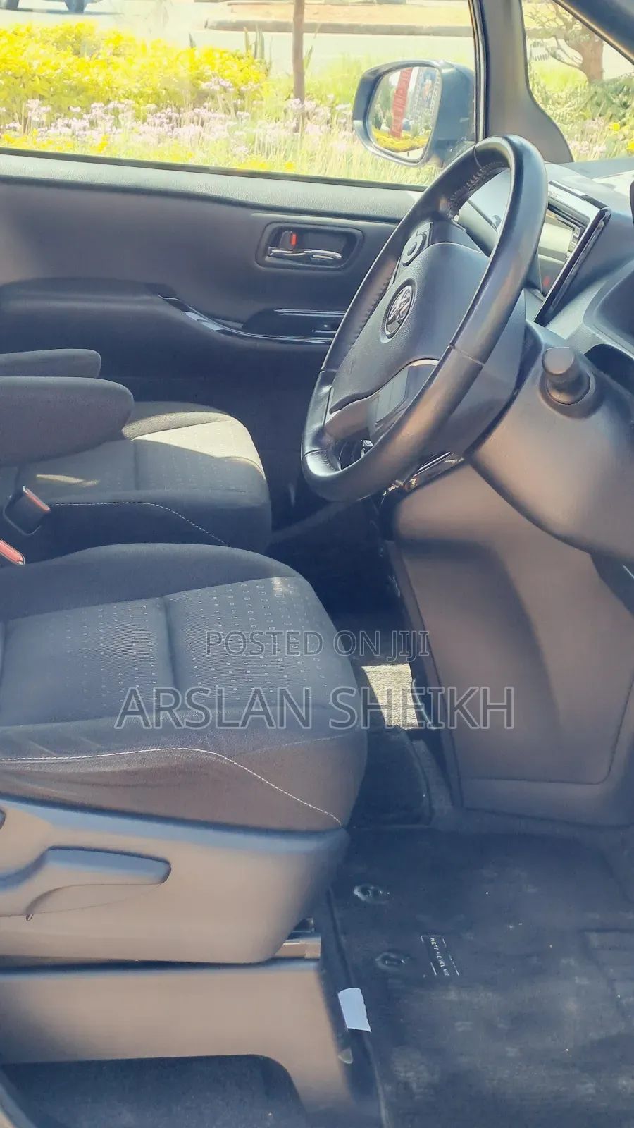 Toyota Voxy 2018 Black