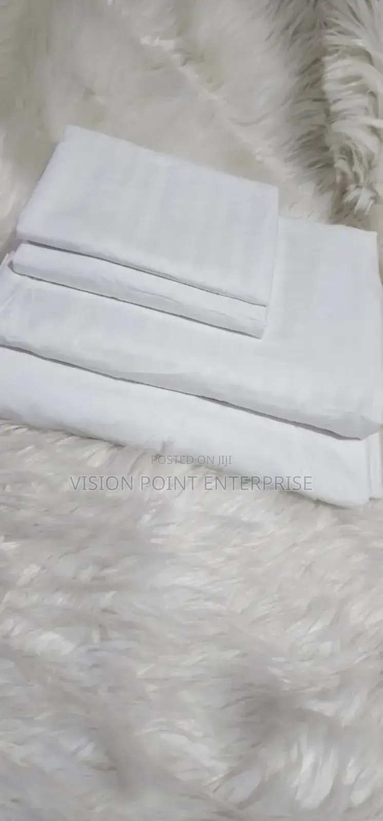 *White Beddings Cotton All Stripped