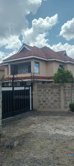 3bdrm Maisonette in Fountain Homes, Matungulu for sale