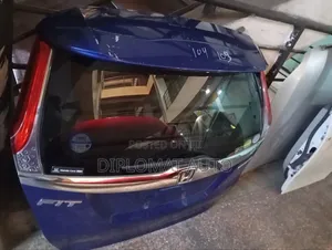 Honda Fit 2015 Boot Hybrid.