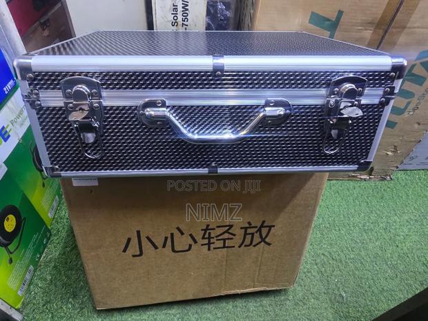 Empty Travel Box - thumbnail 3