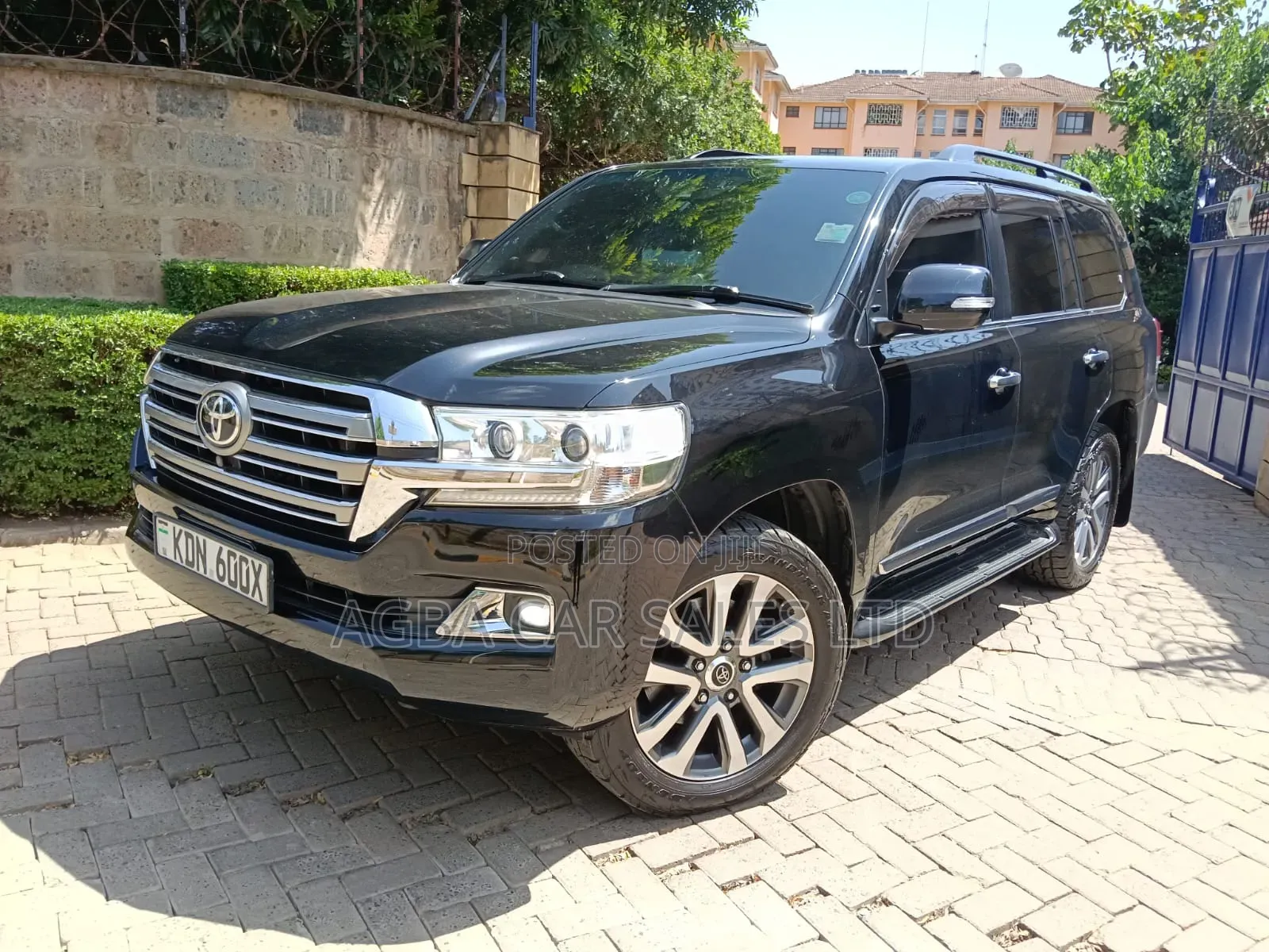 Toyota Land Cruiser 2016 Black