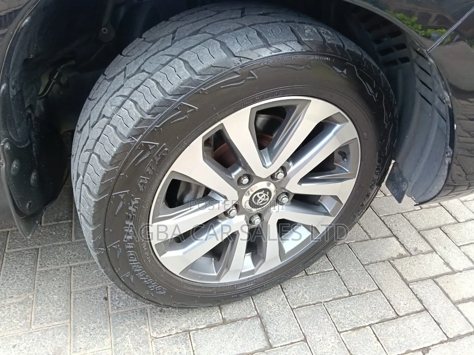 Toyota Land Cruiser 2016 Black