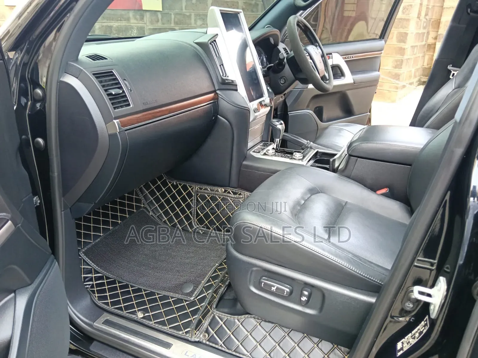 Toyota Land Cruiser 2016 Black
