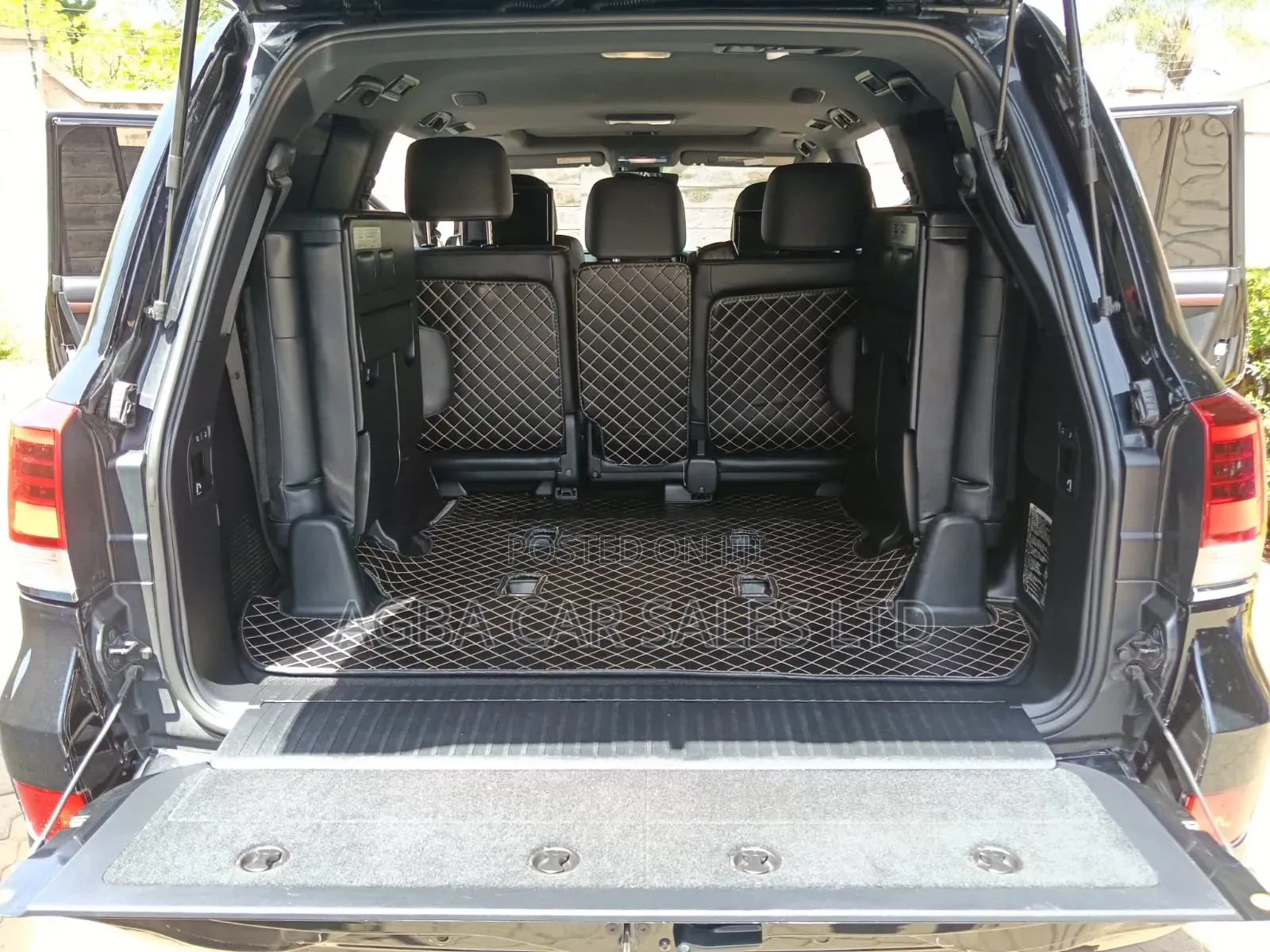 Toyota Land Cruiser 2016 Black