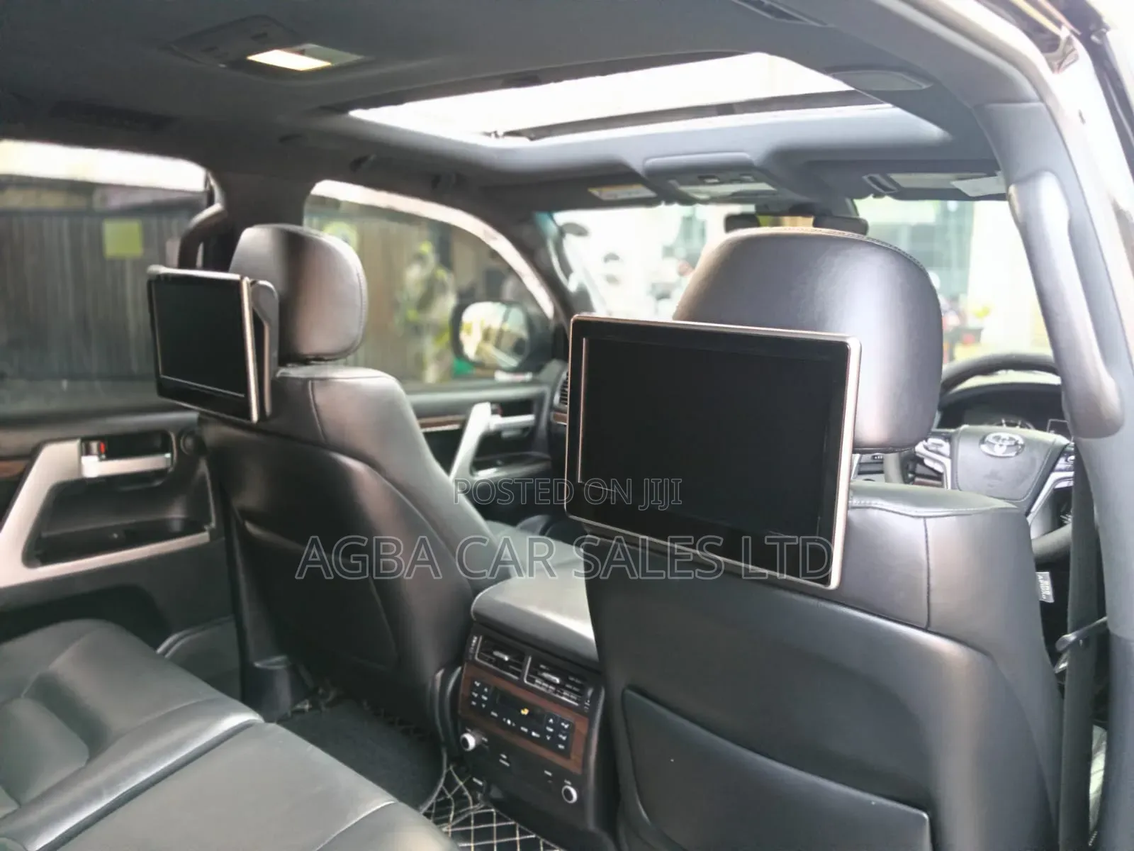 Toyota Land Cruiser 2016 Black