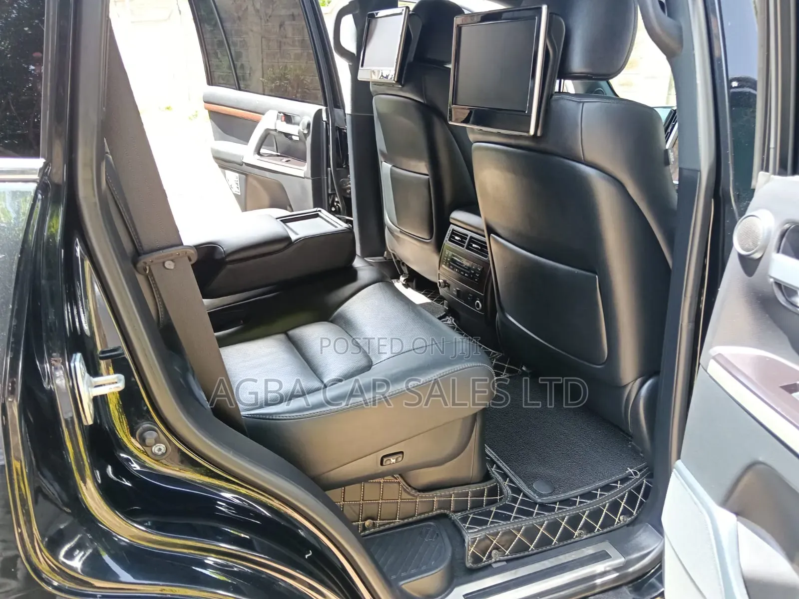 Toyota Land Cruiser 2016 Black
