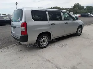 Toyota Probox 1.5 DX Comfort 2WD 2020 Silver