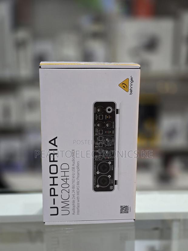 Behringer Umc204hd Audiophile 2x4, 24-bit Khz Usb Audio/Midi Interface