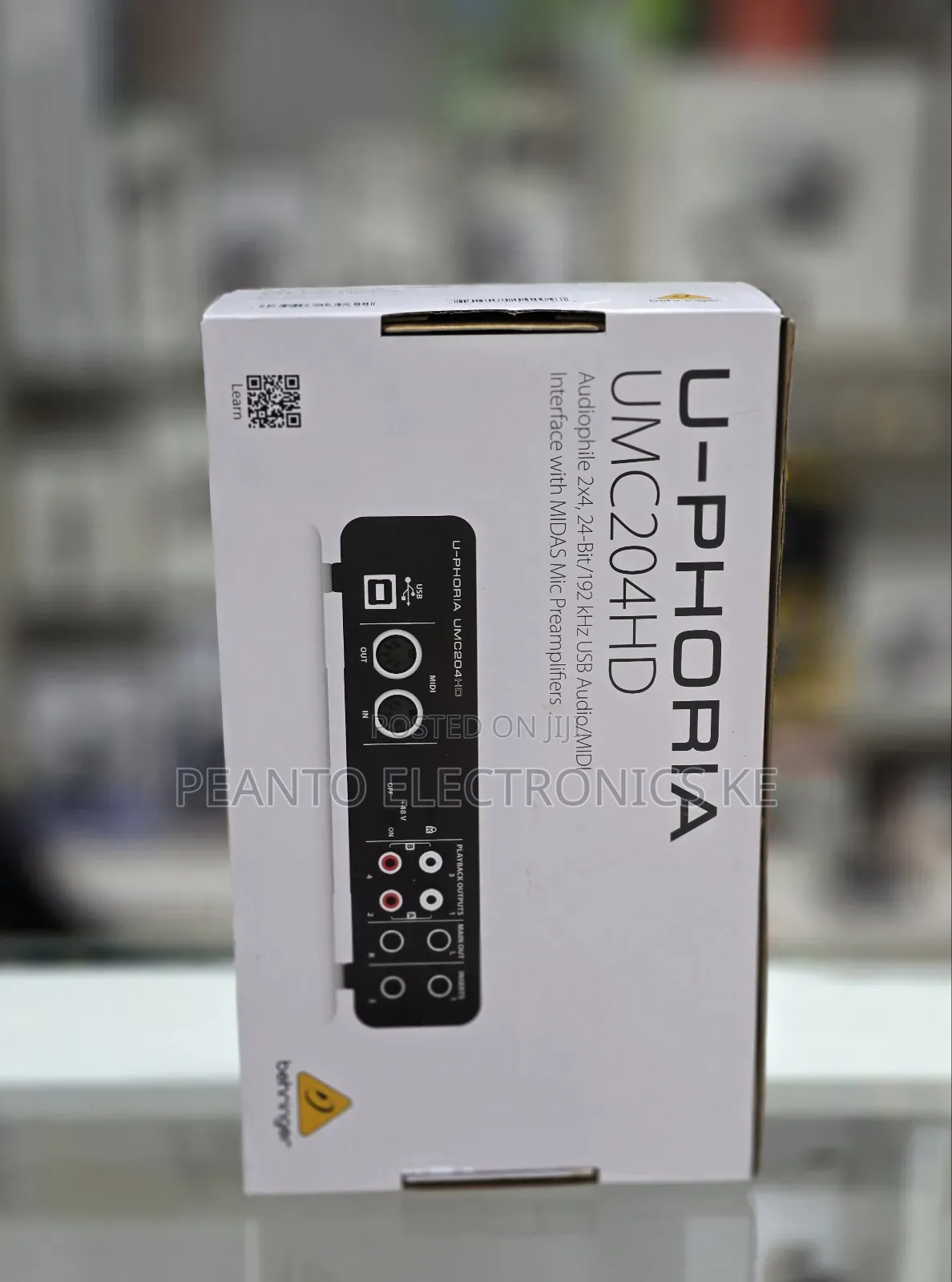 Behringer Umc204hd Audiophile 2x4, 24-bit Khz Usb Audio/Midi Interface