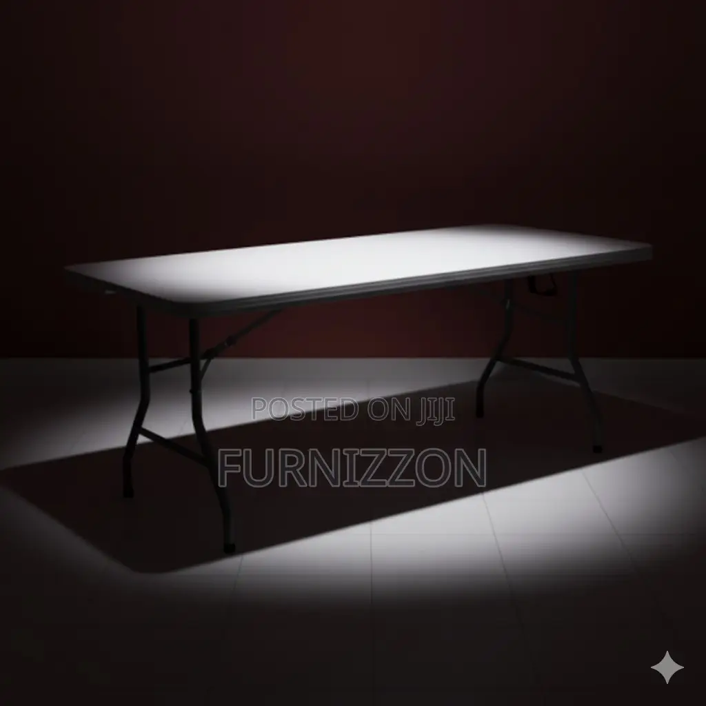 Commercial Grade 1.5m Plastic Rectangular Folding Table