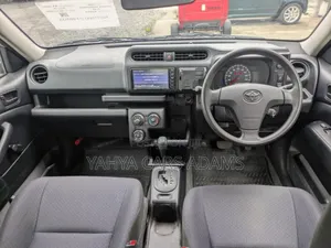 Toyota Probox 1.5 DX Comfort 2WD 2020 Silver