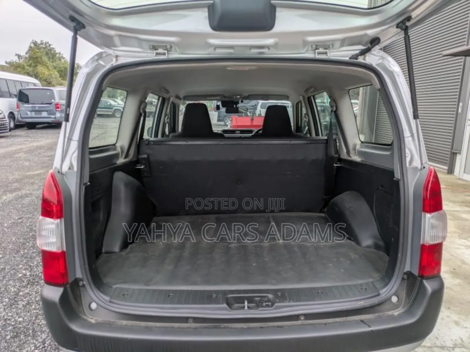 Toyota Probox 1.5 DX Comfort 2WD 2020 Silver