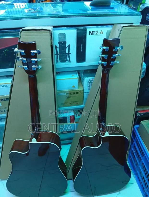 Fender 41 Semi Acoustic Guitar - thumbnail 3