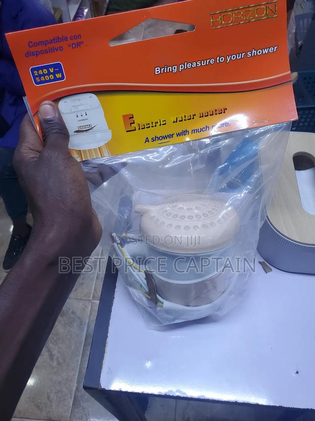 *Shower Head Horizon Water Shower* - main view