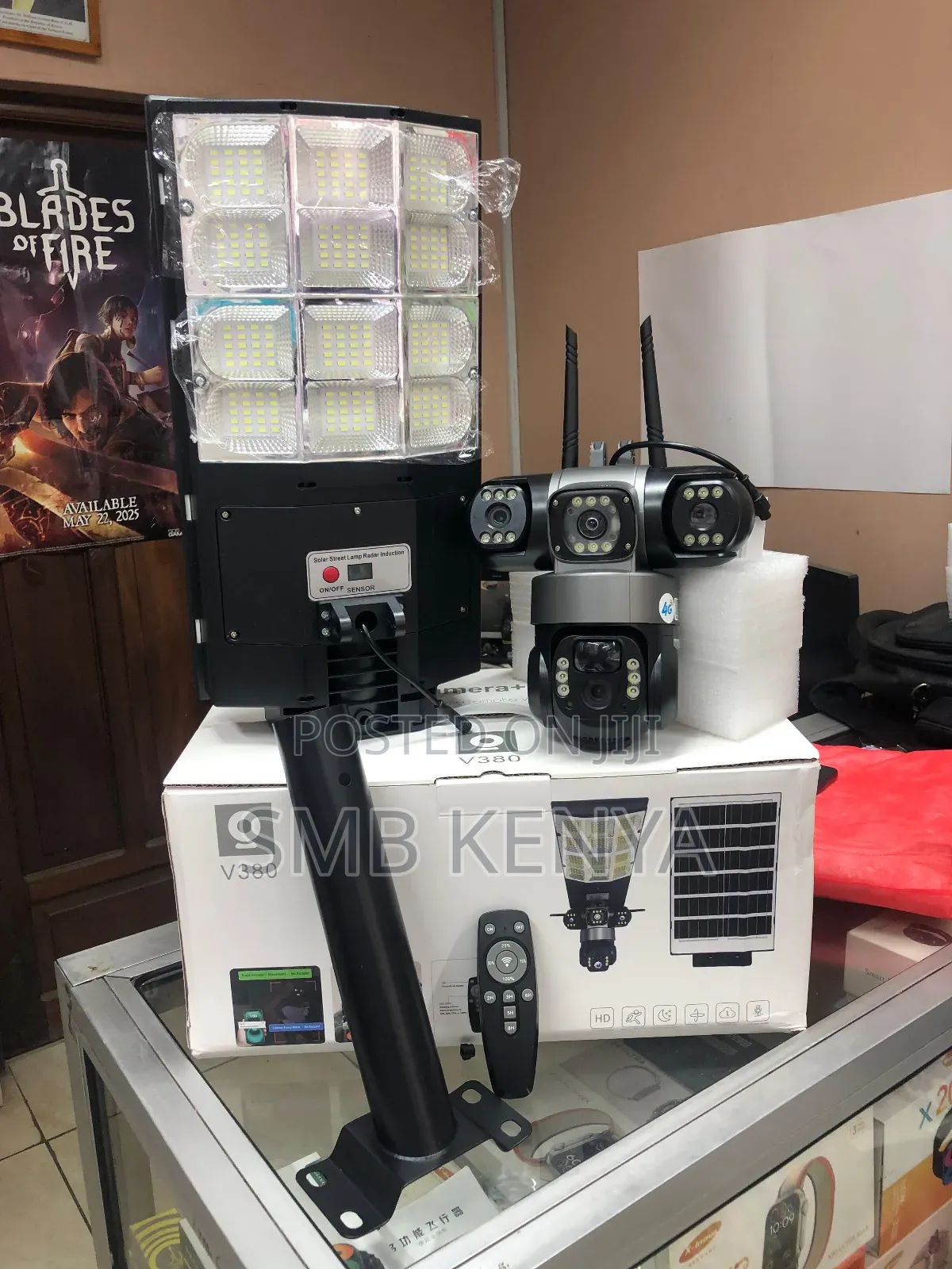 V380 Pro Solar Street Light Security Camera Ptz