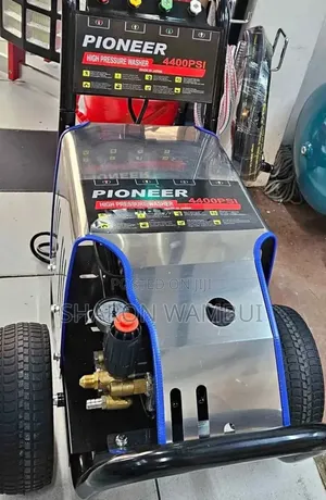 High Pressure Pioneer 4400psi Car Wash /4400psi Pioneer Car Wash